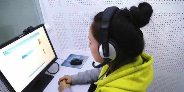 河南日韩天堂免费在线-电影免费~免费高清版机测测试开始——佩戴耳机